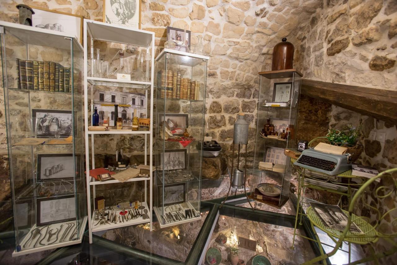 Case-Grotte Degli Avi, Esperienza Abitativa In Grotta Modica Exteriör bild