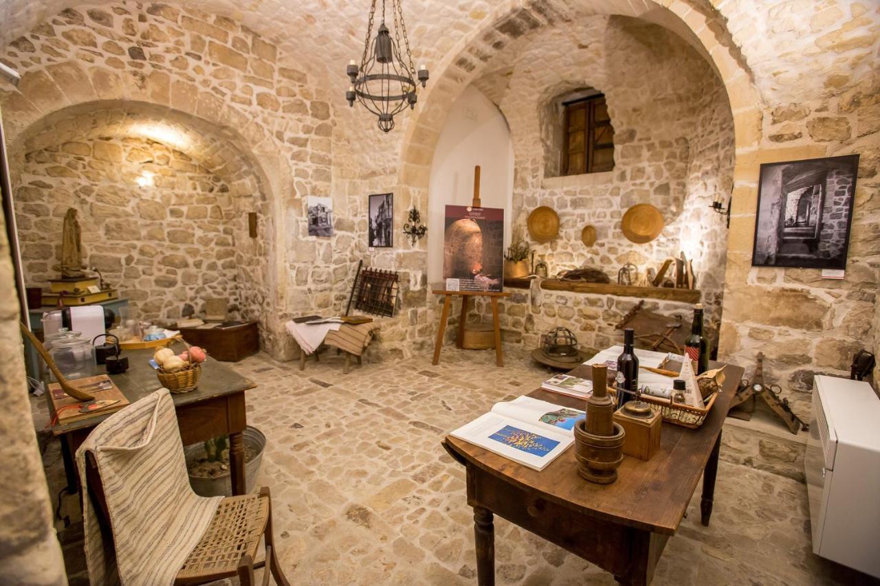 Case-Grotte Degli Avi, Esperienza Abitativa In Grotta Modica Exteriör bild