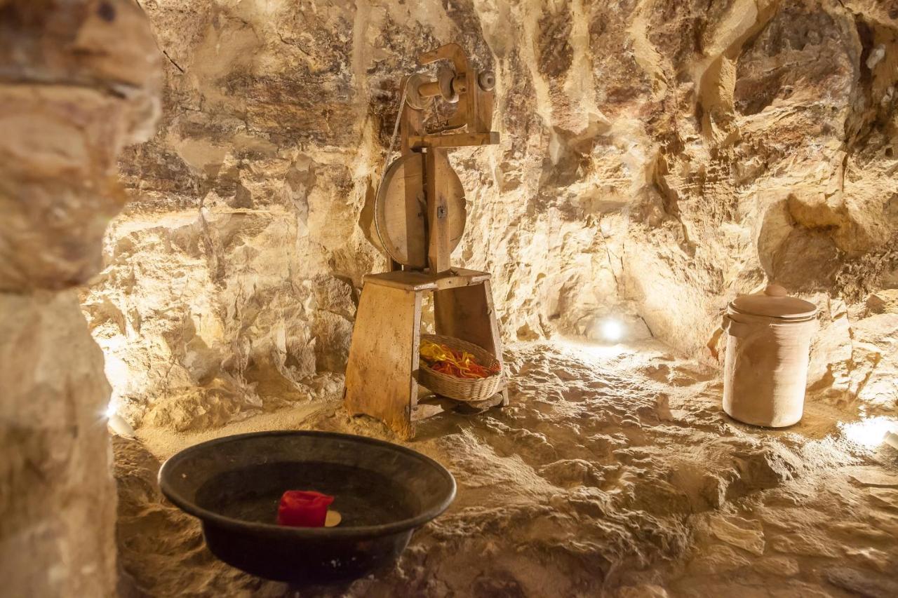 Case-Grotte Degli Avi, Esperienza Abitativa In Grotta Modica Exteriör bild